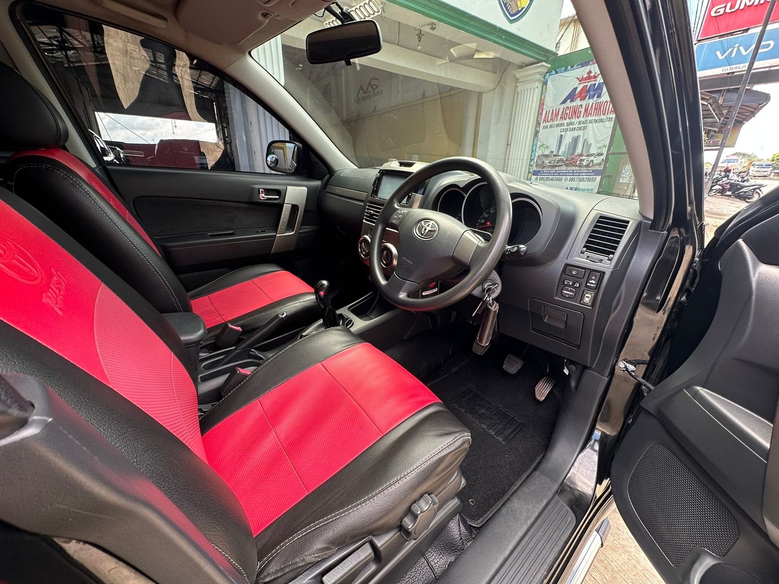 TOYOTA RUSH 1.5 S MT 2014