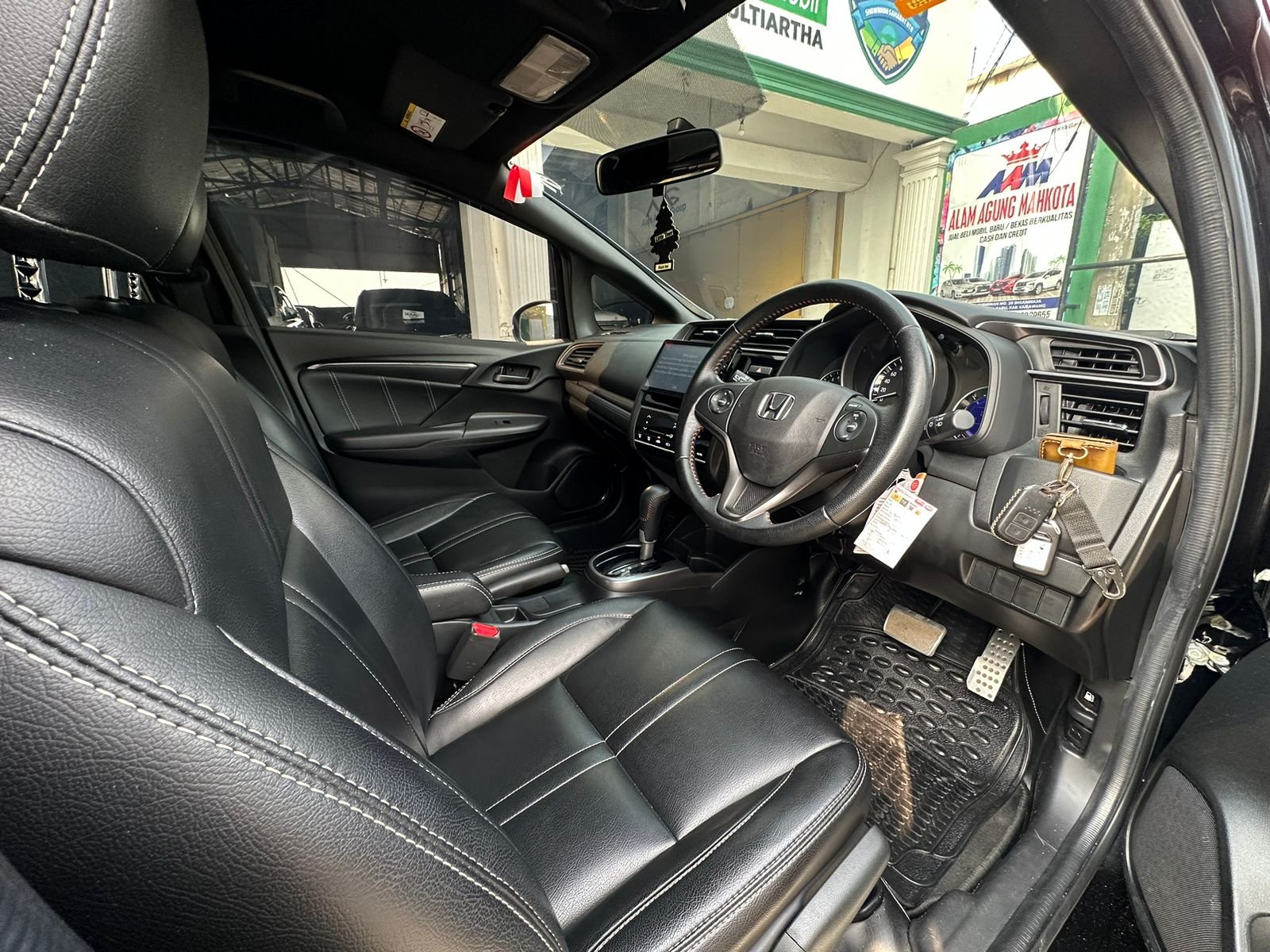 HONDA NEW JAZZ 1.5 RS CVT – 2018