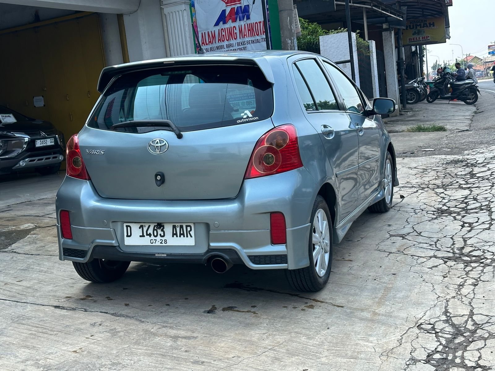 TOYOTA YARIS 1.5 S MT – 2013