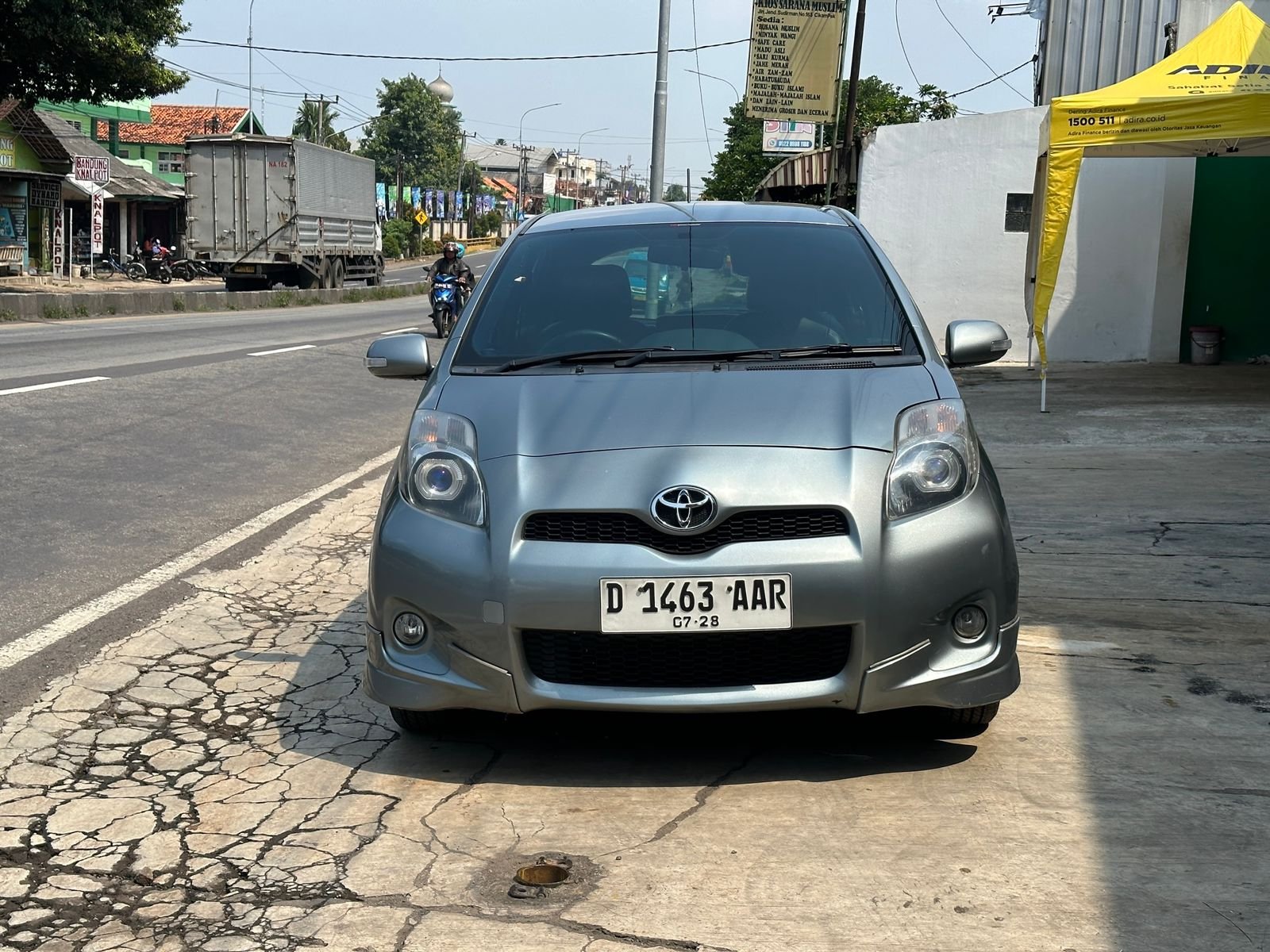 TOYOTA YARIS 1.5 S MT – 2013
