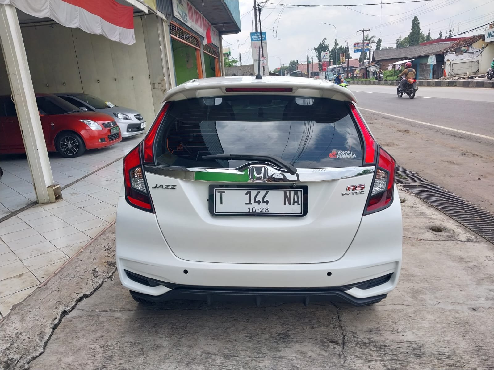 HONDA JAZZ RS CVT 2018