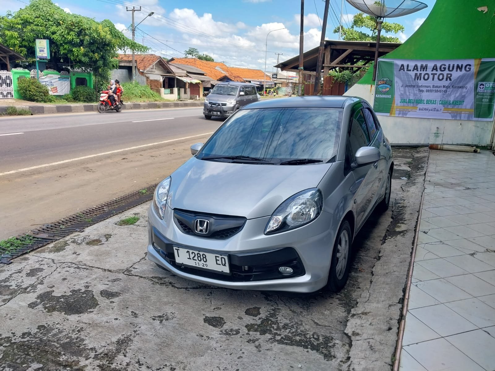 HONDA BRIO SATYA 1.2 E MT 2015