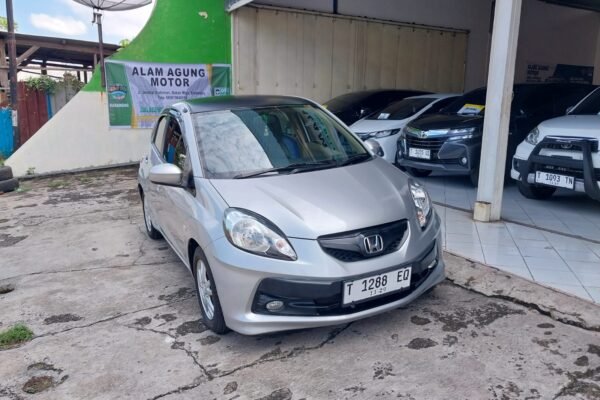 HONDA BRIO SATYA 1.2 E MT 2015