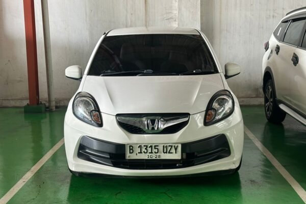 HONDA BRIO 1.3 E AT 2013