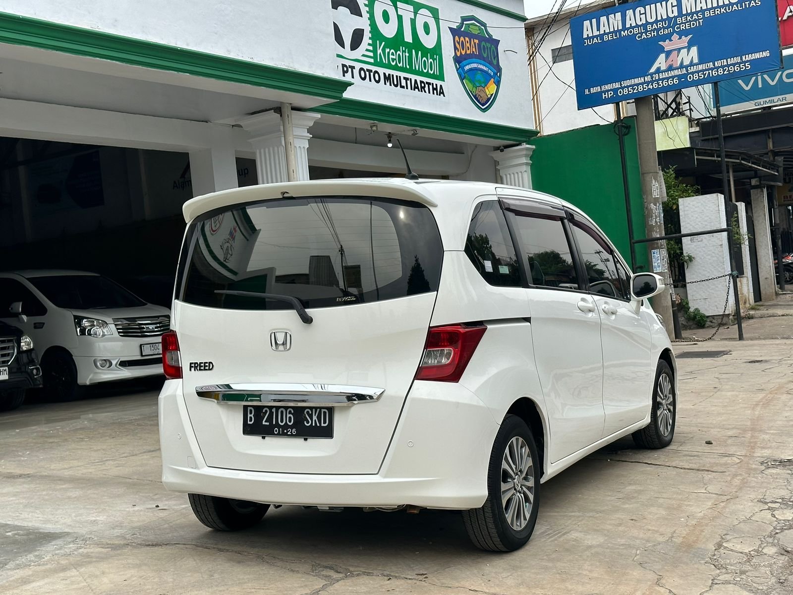 HONDA FREED 1.5 S AT 2015