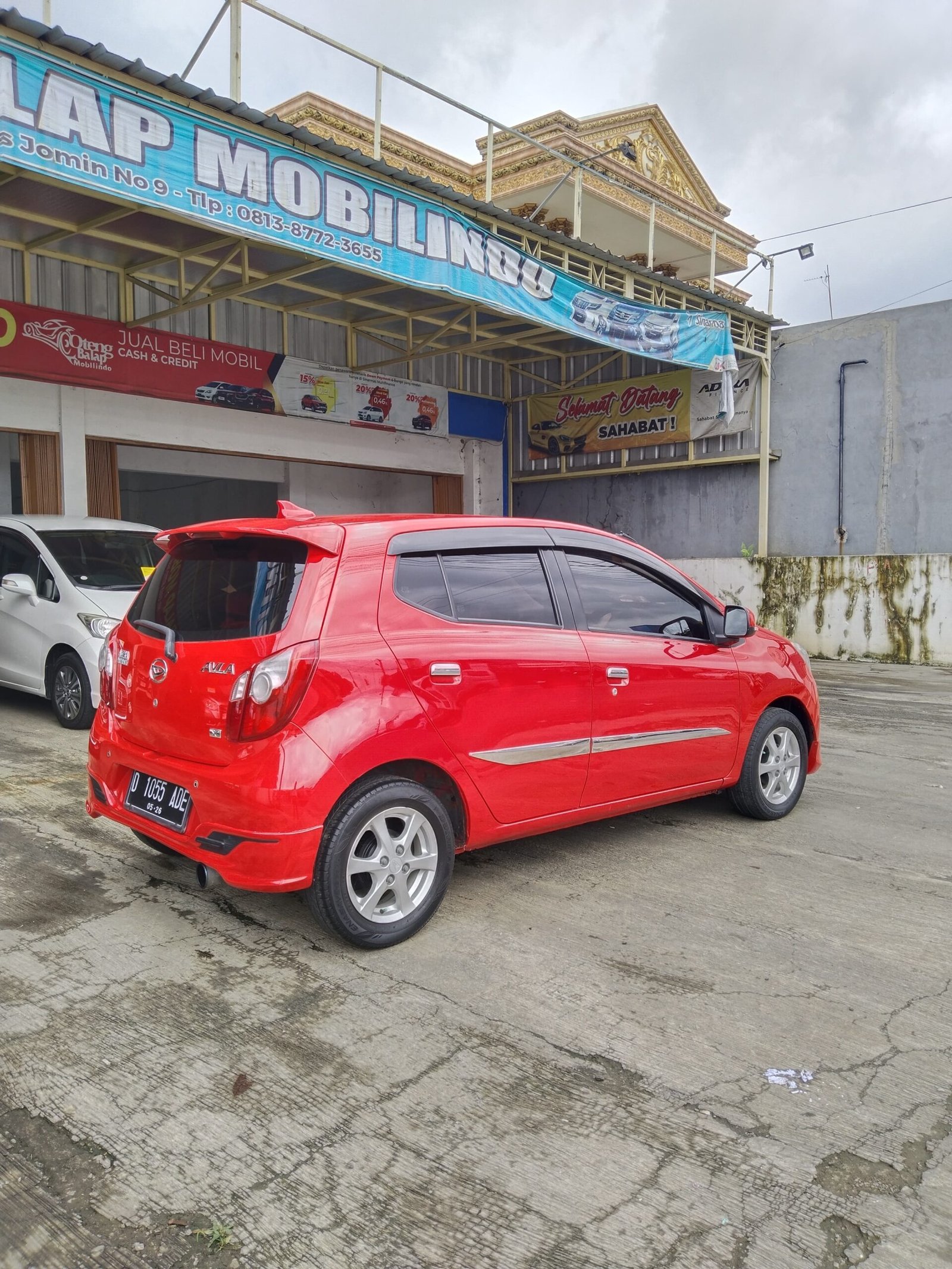 DAIHATSU AYLA 1,0 X MT 2015