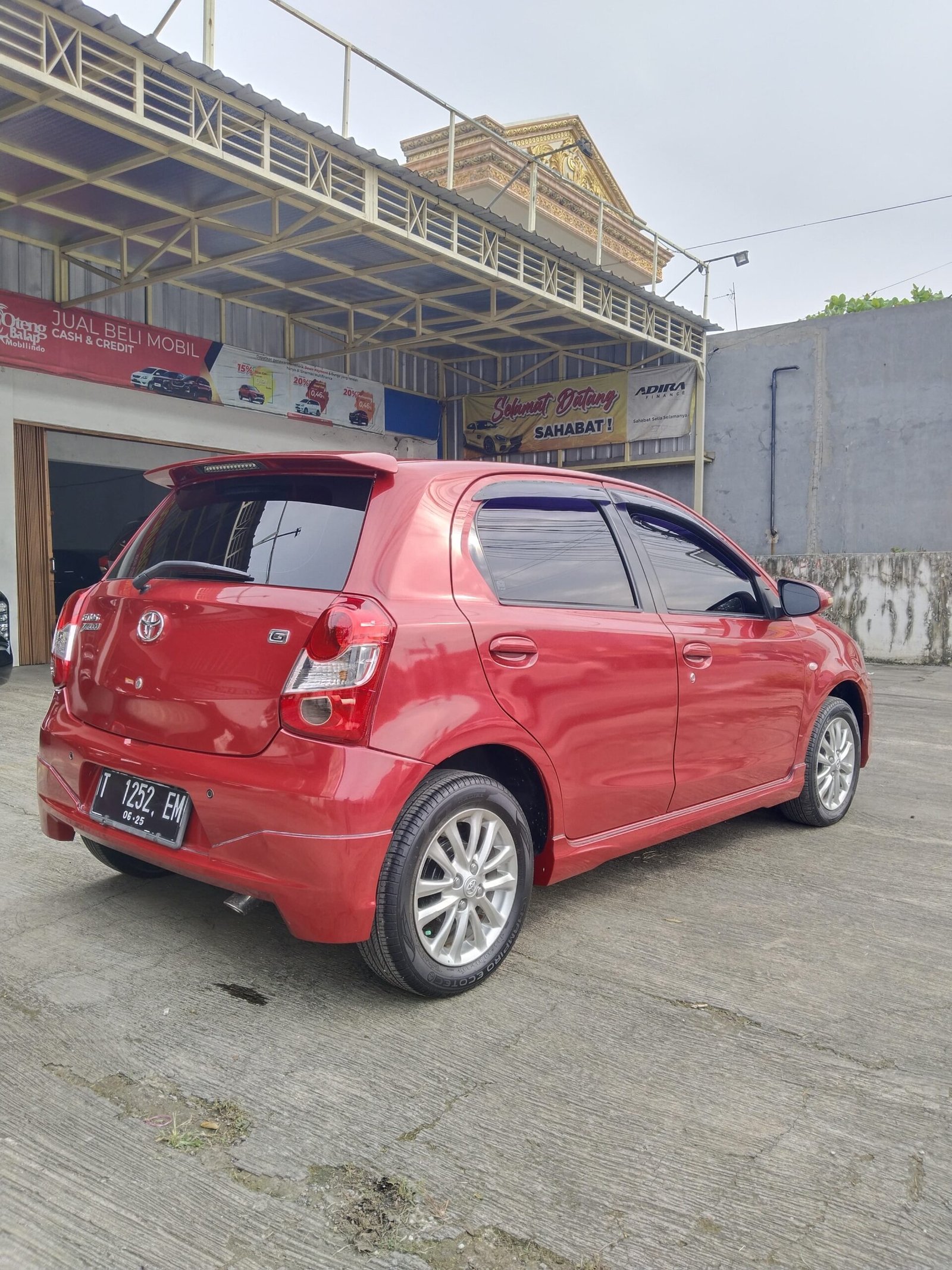 TOYOTA ETIOS 1,2 G MT 2015
