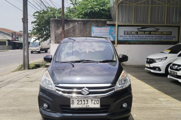 SUZUKI ERTIGA GL MT 2018