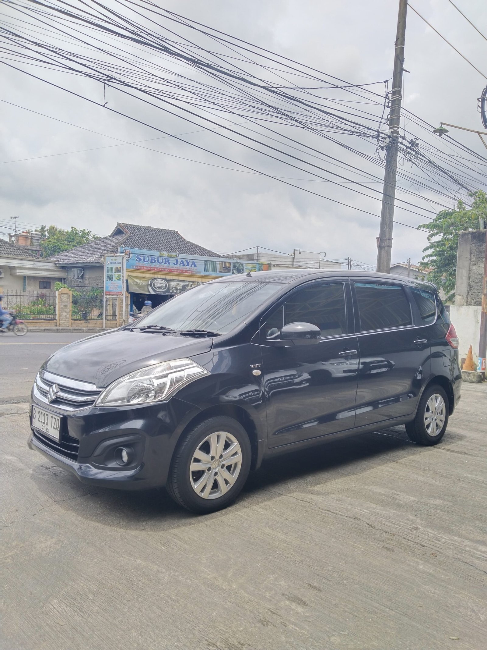 SUZUKI ERTIGA GL MT 2018