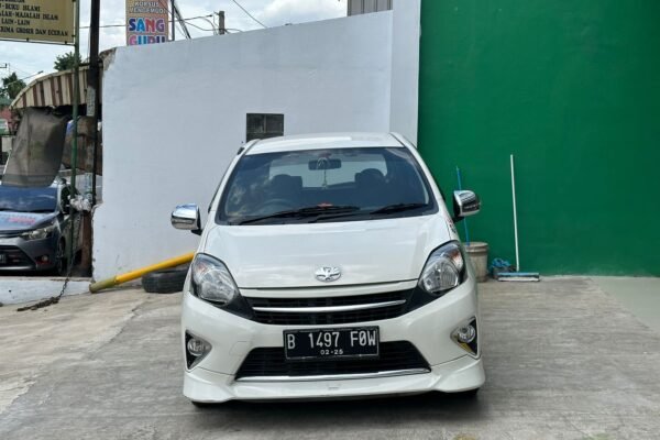 TOYOTA AGYA 1.0 G MT 2015