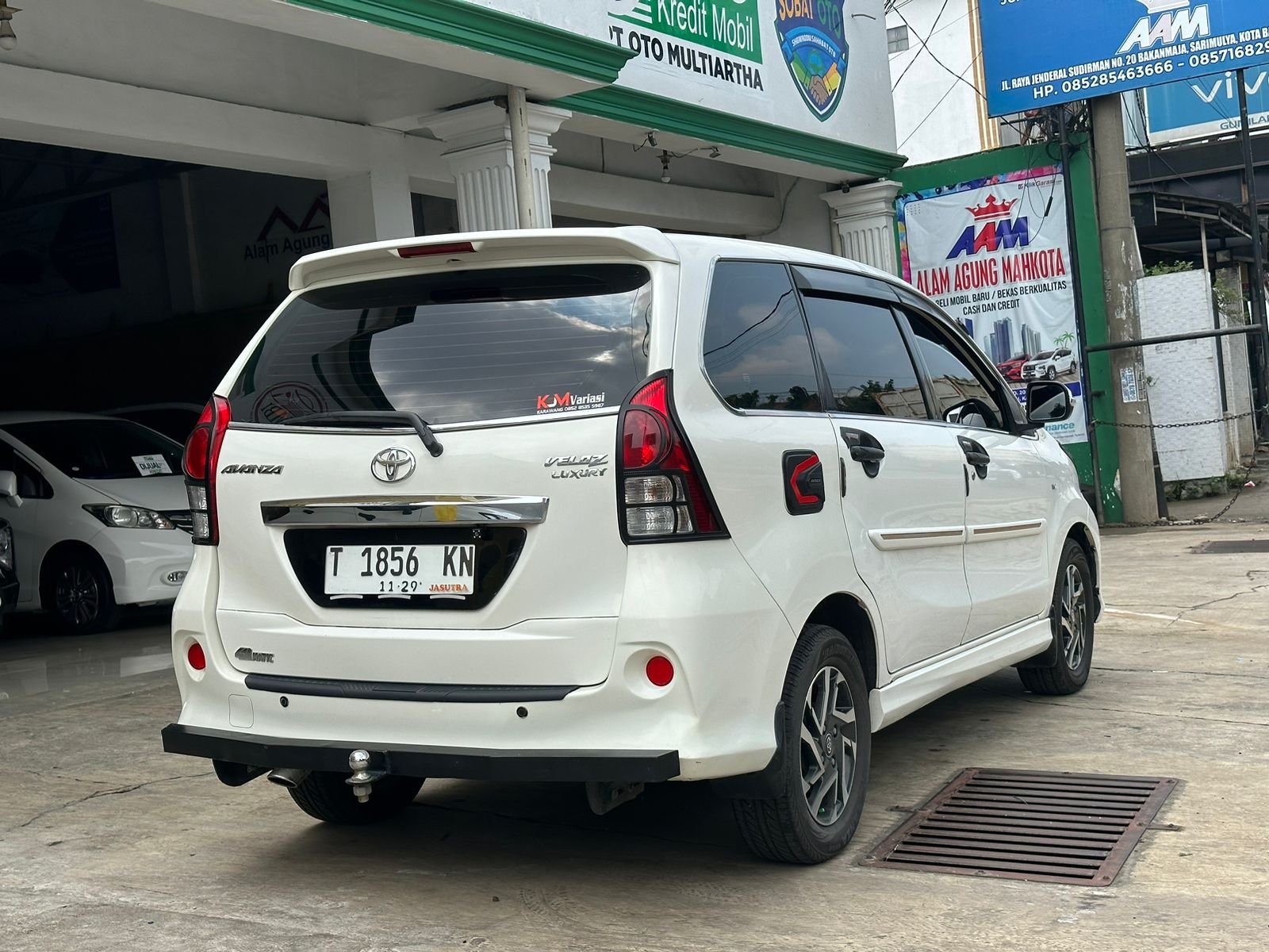 TOYOTA AVANZA VELOZ 1.5 AT 2014