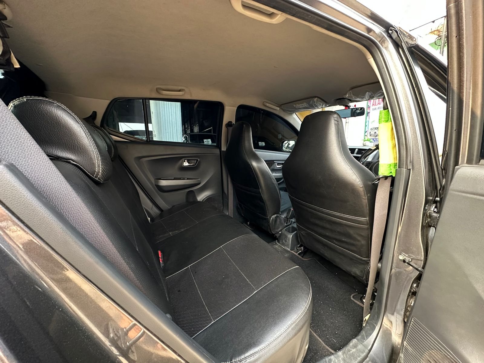 TOYOTA AGYA 1.2 G MT 2017