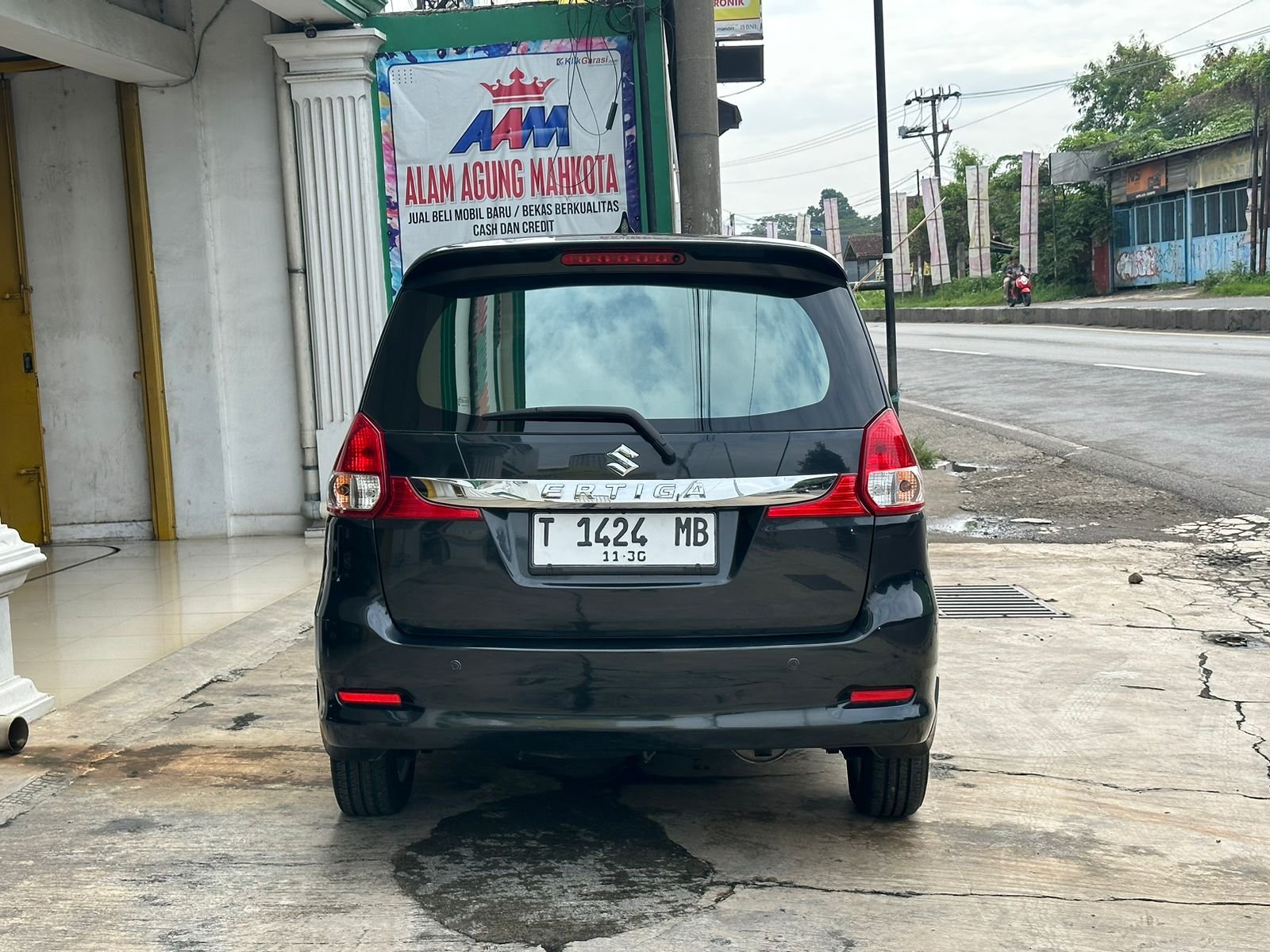 SUZUKI ERTIGA GL MT 2018