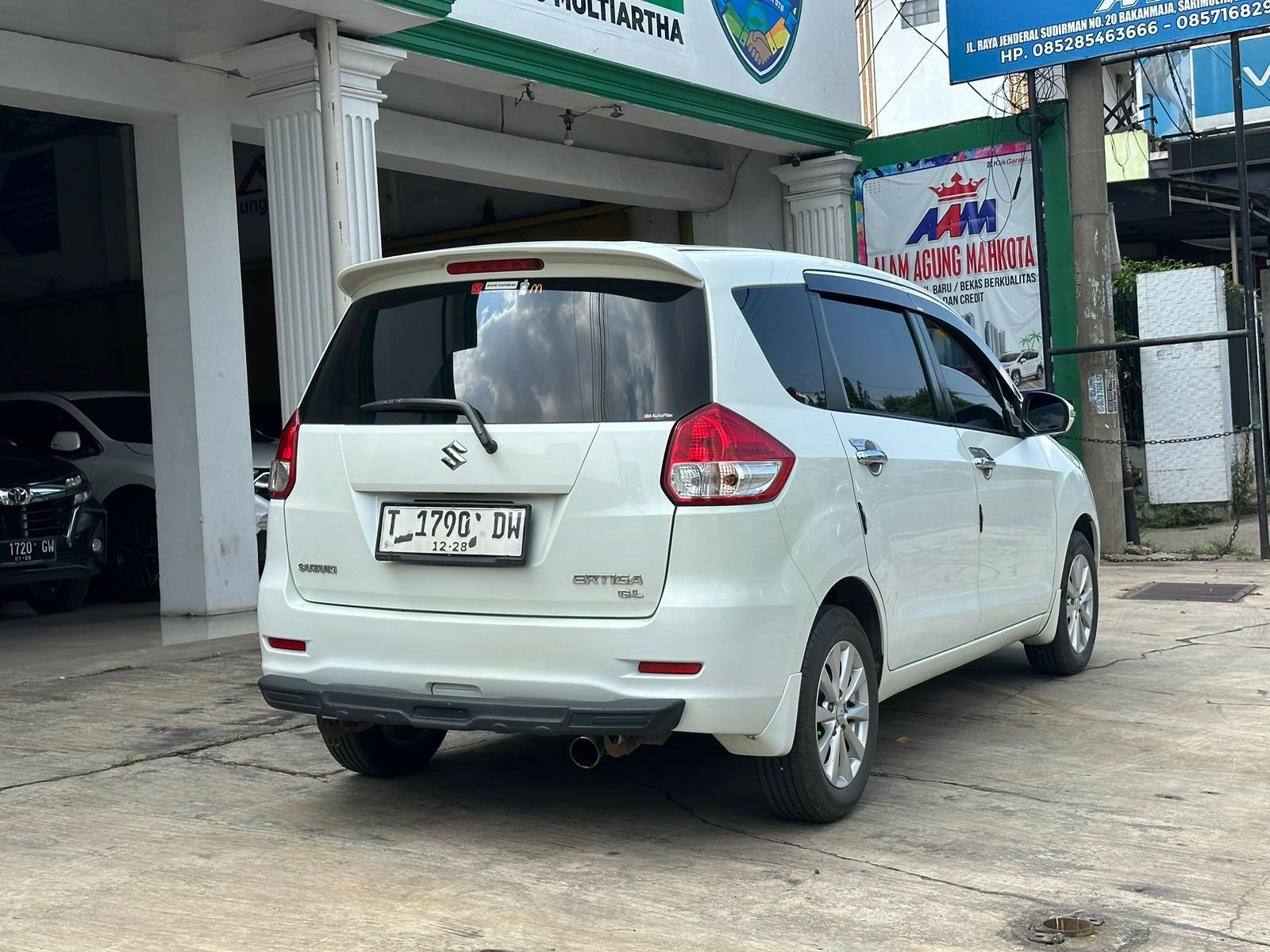 SUZUKI ERTIGA GL MT 2013