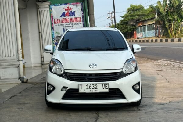 TOYOTA AGYA G 1.0 AT 2014