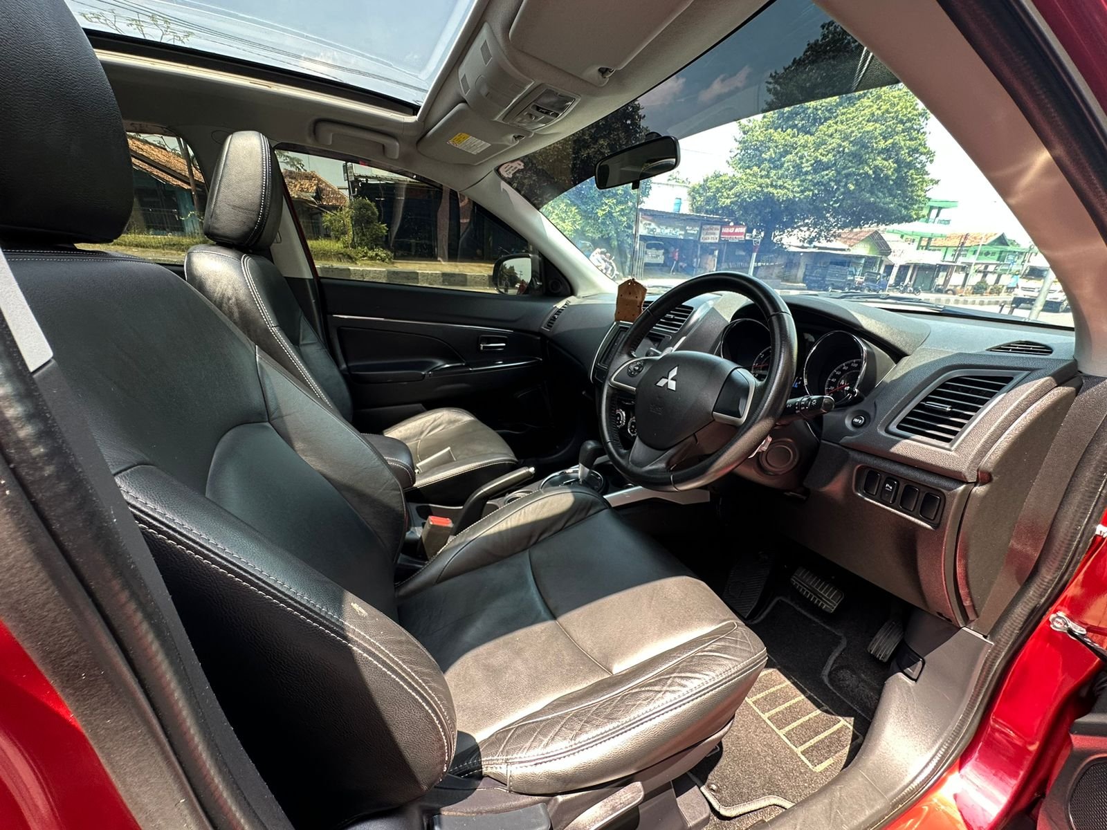 MITSUBISHI OUTLANDER 2.0 E AT 2017