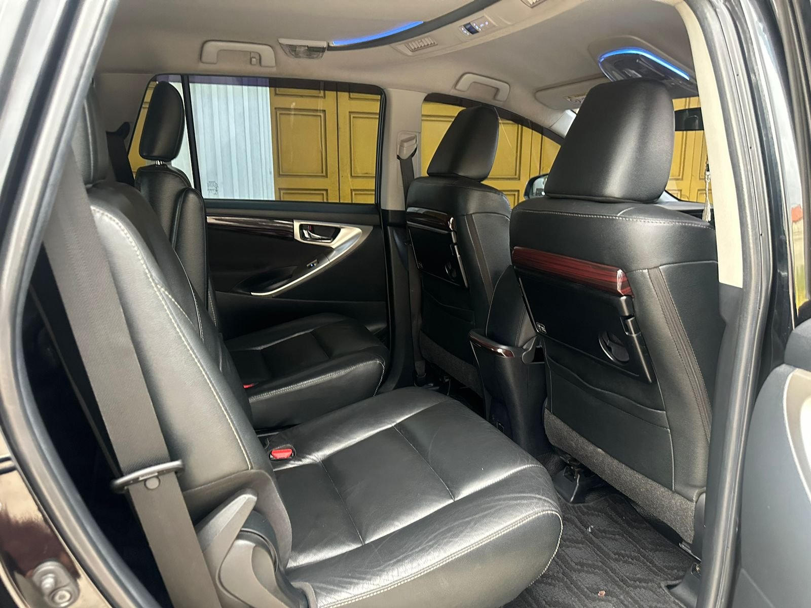 INNOVA VENTURER 2.0 AT 2017