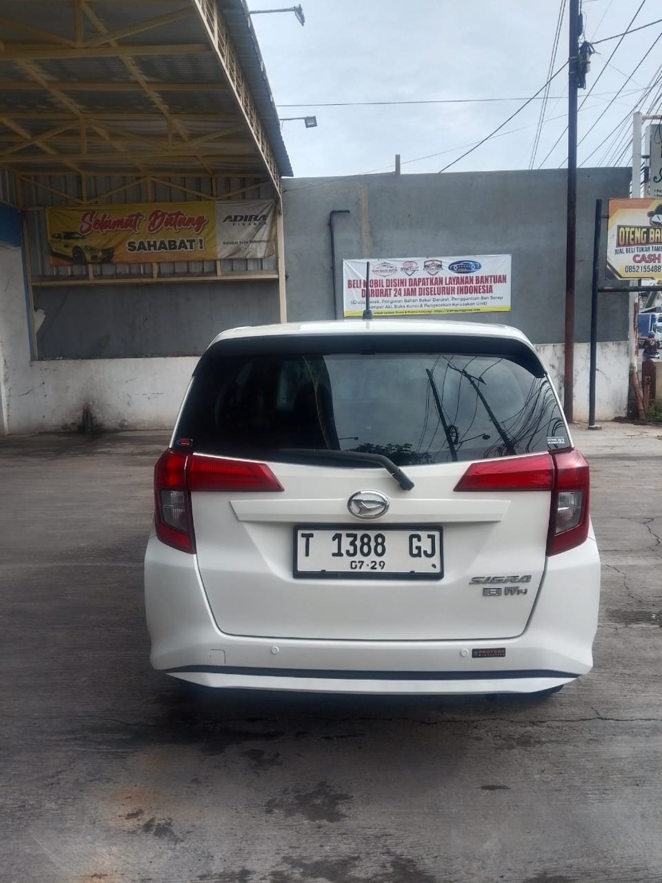 DAIHATSU SIGRA 1.2 R MT 2019