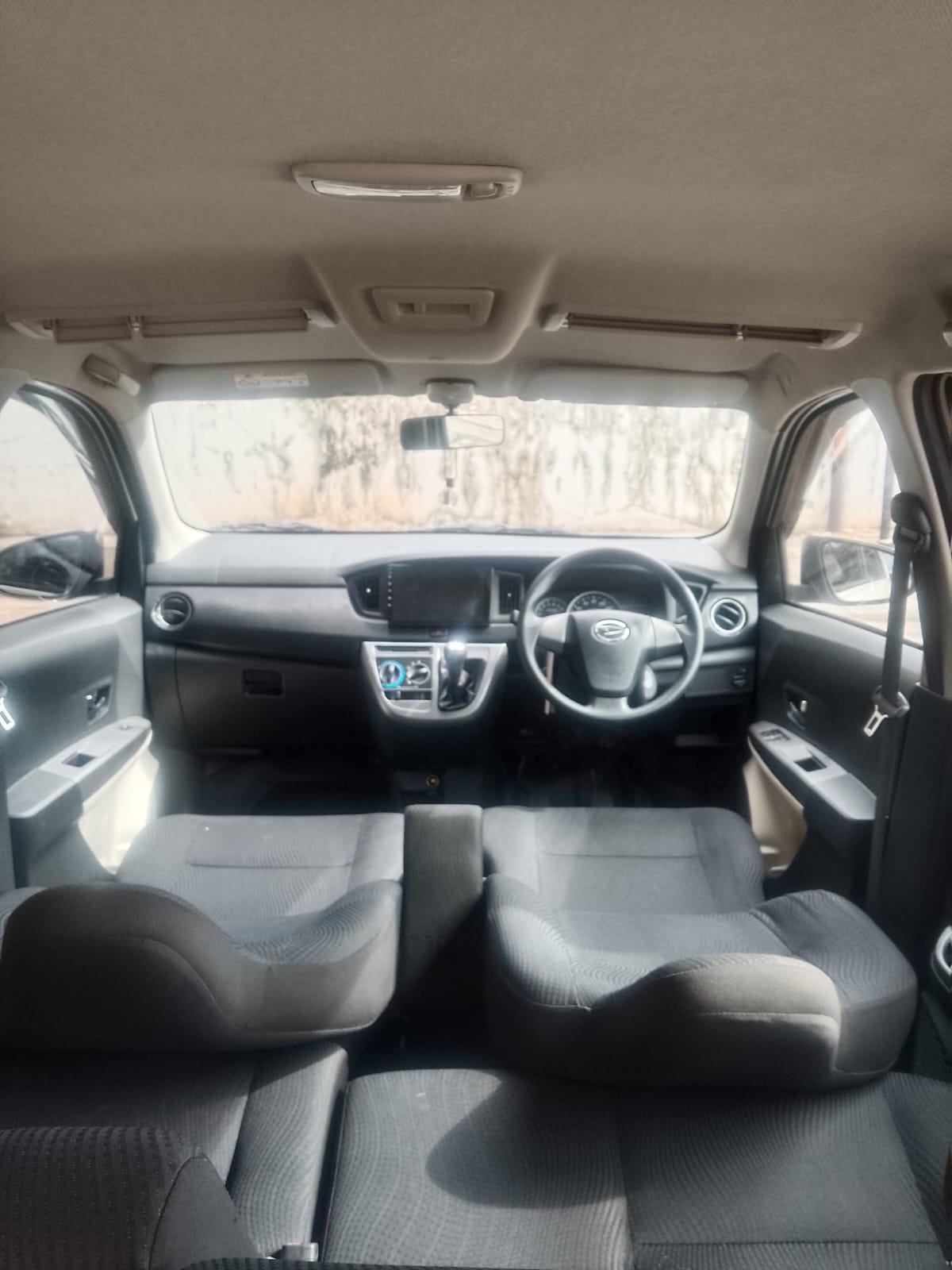 DAIHATSU SIGRA 1.2 R MT 2019