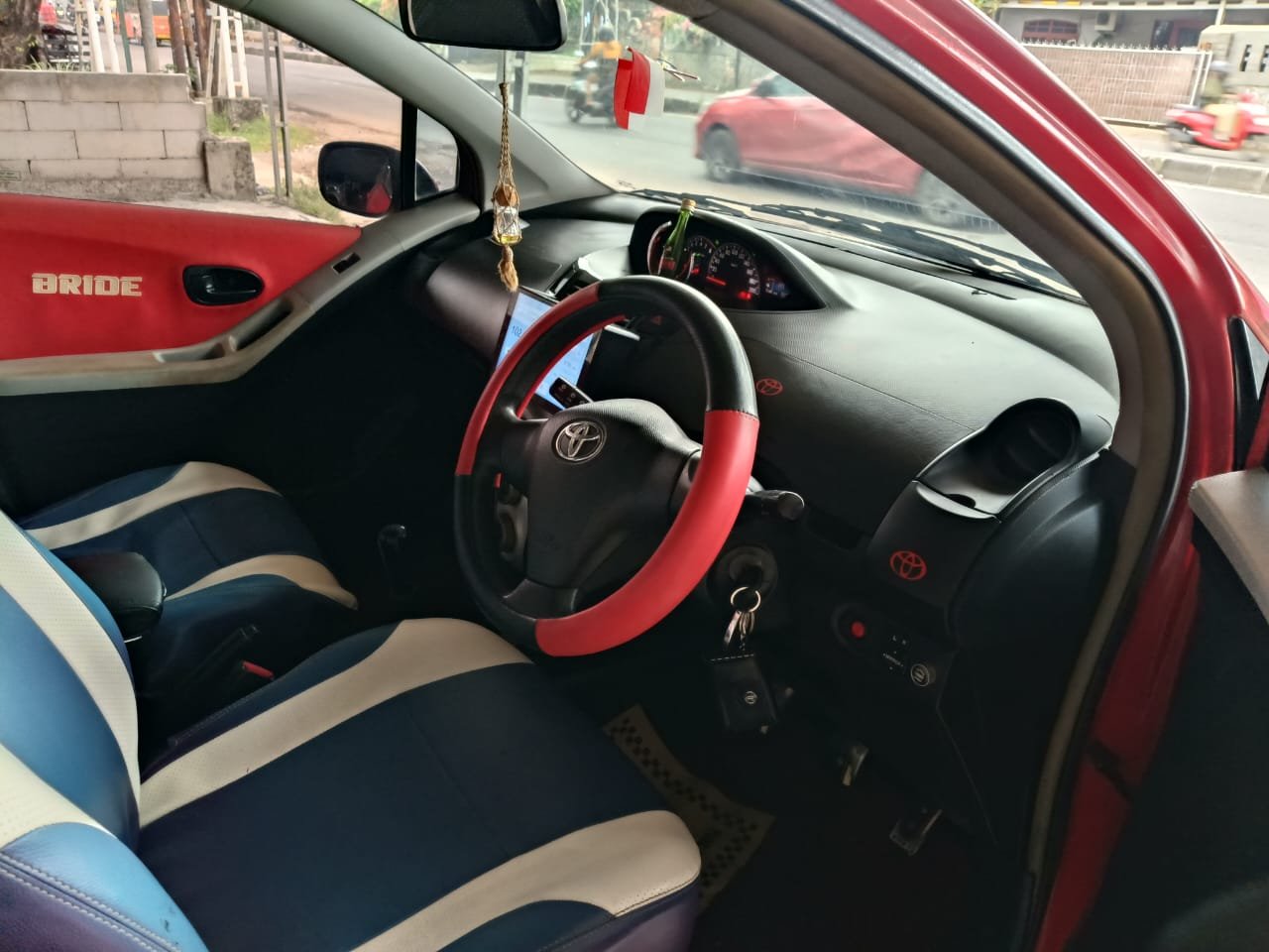 TOYOTA YARIS 1,5 E MT 2022