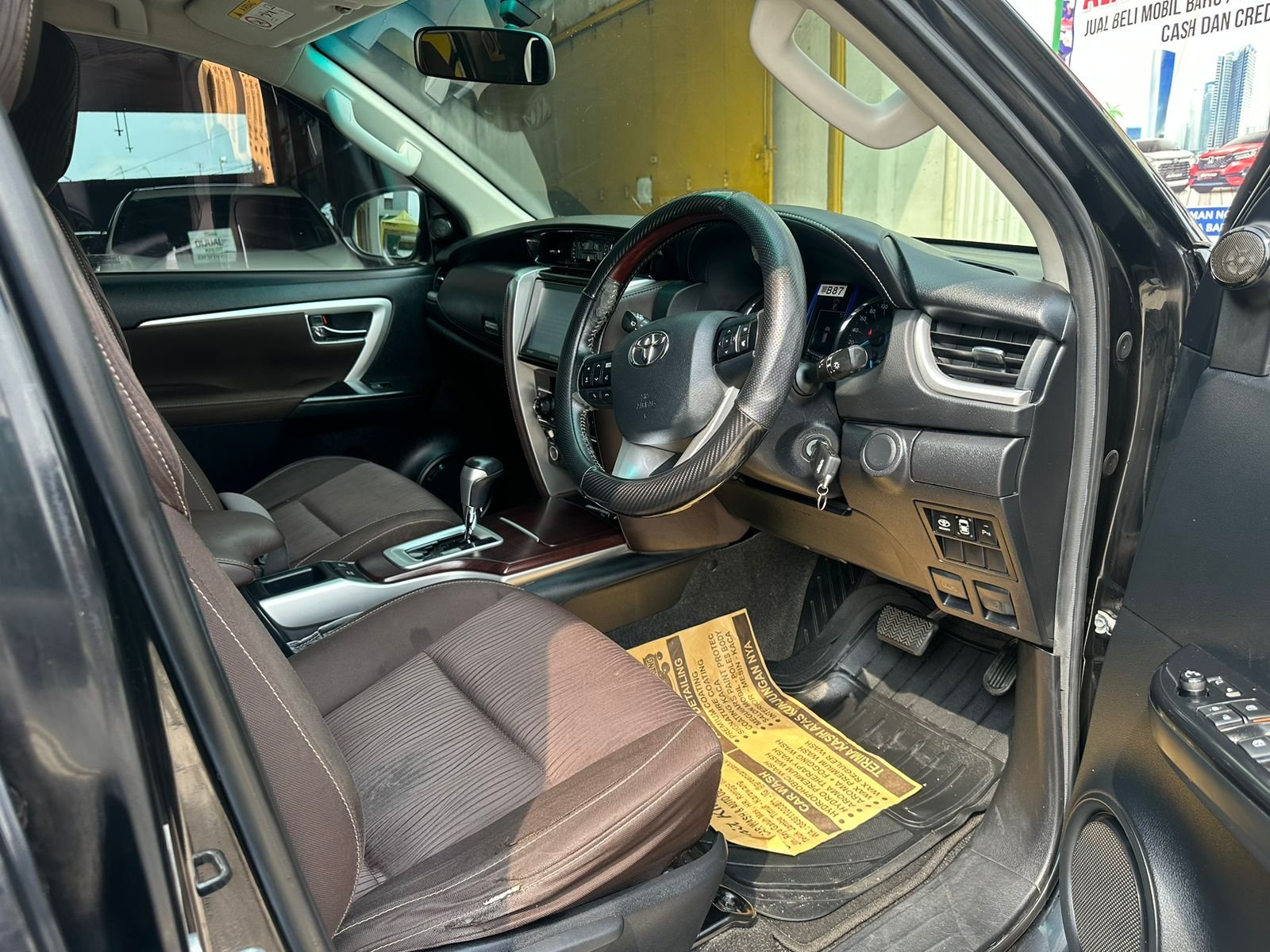 FORTUNER 2.4 G AT 2016