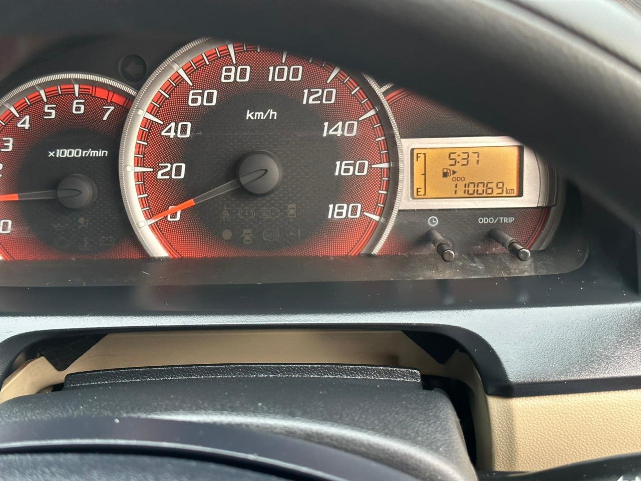 AVANZA 1.3 G MT 2012