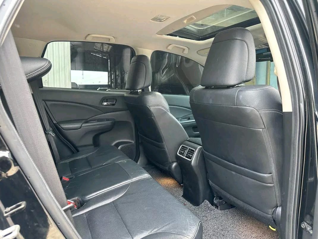 CR-V 2.4 RS AT CKD 2015