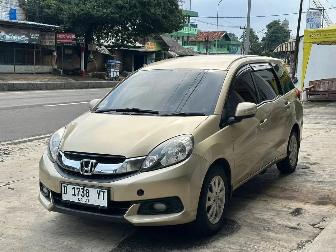 MOBILIO 1.5 E M CVT 2014