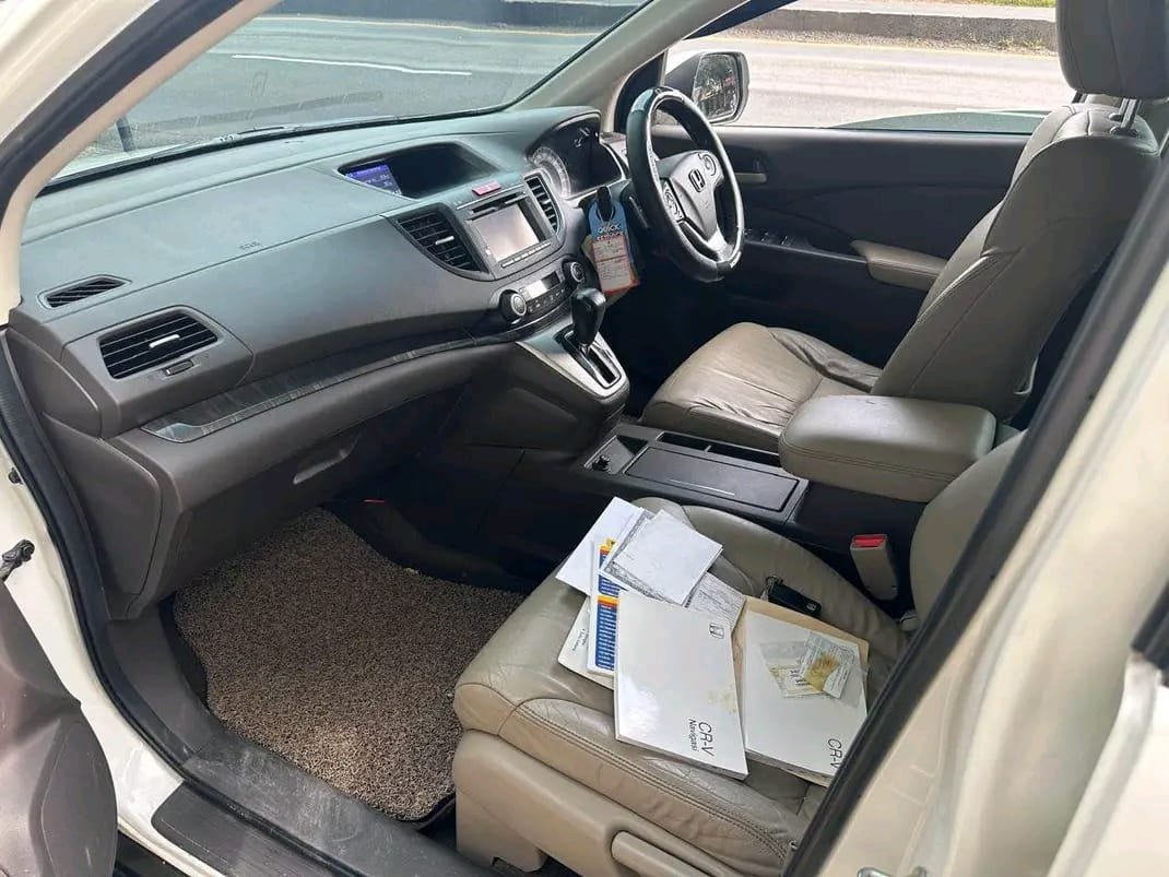 CR-V 2.4 AT CKD 2013