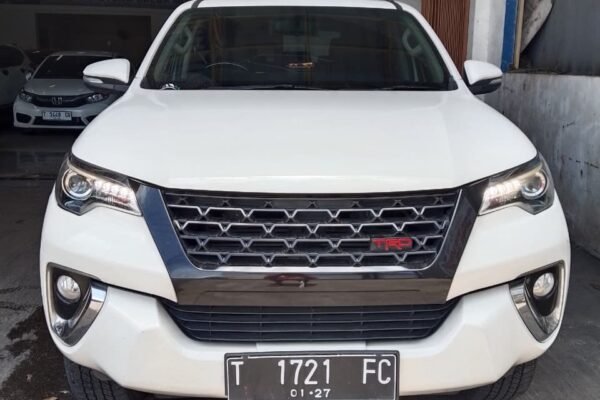 FORTUNER VRZ 2.4 AT 2016