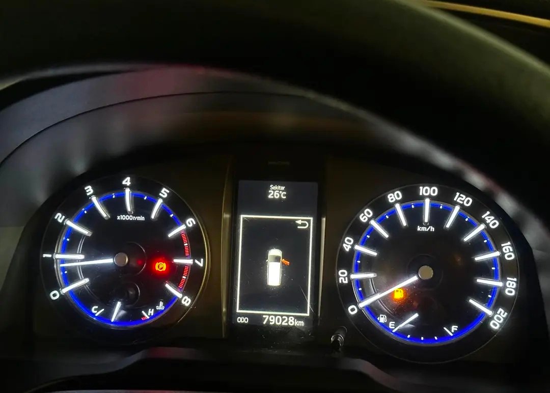 INNOVA 2.0 V MT 2017