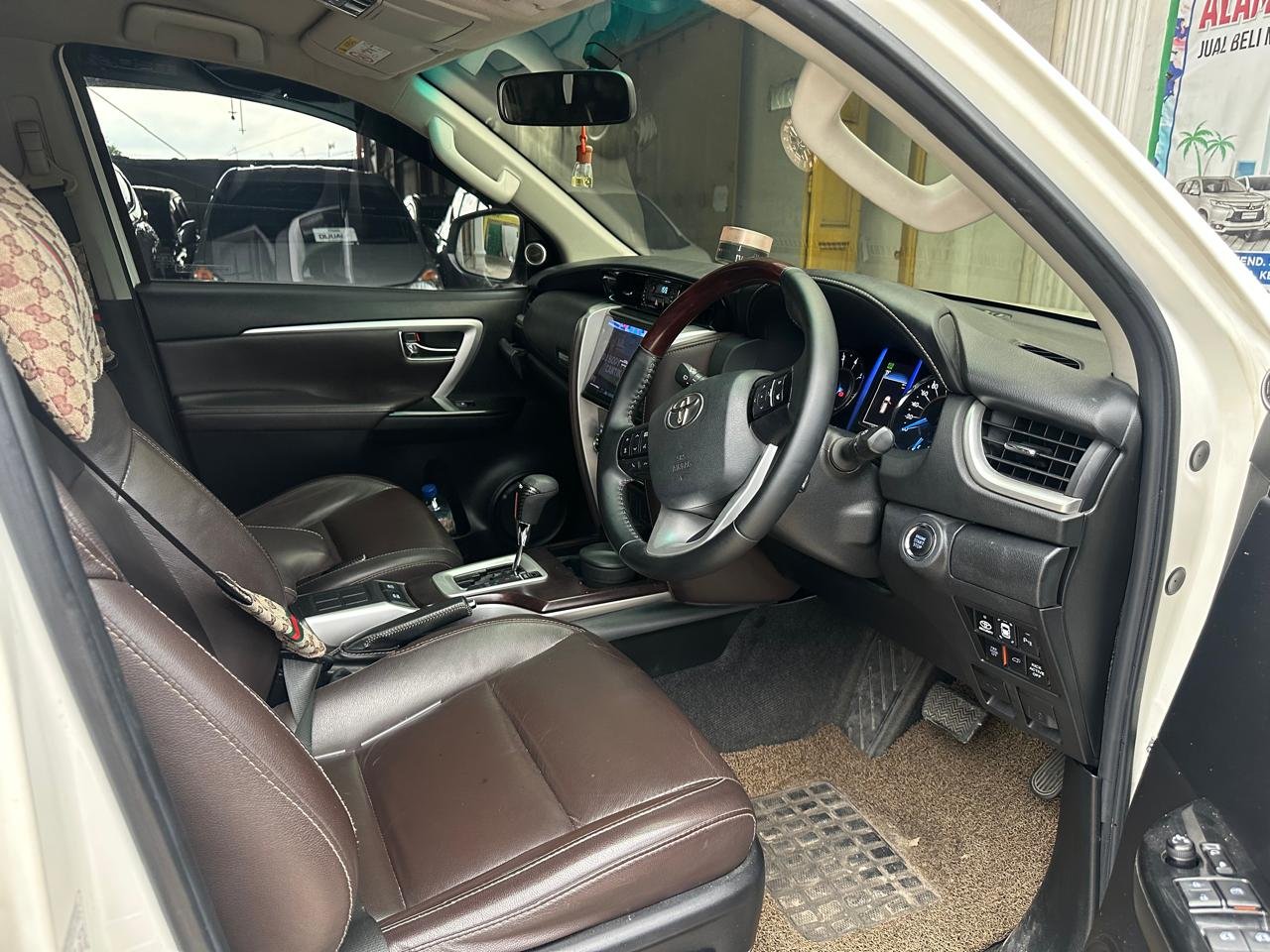 FORTUNER VRZ 2.4 AT 2020