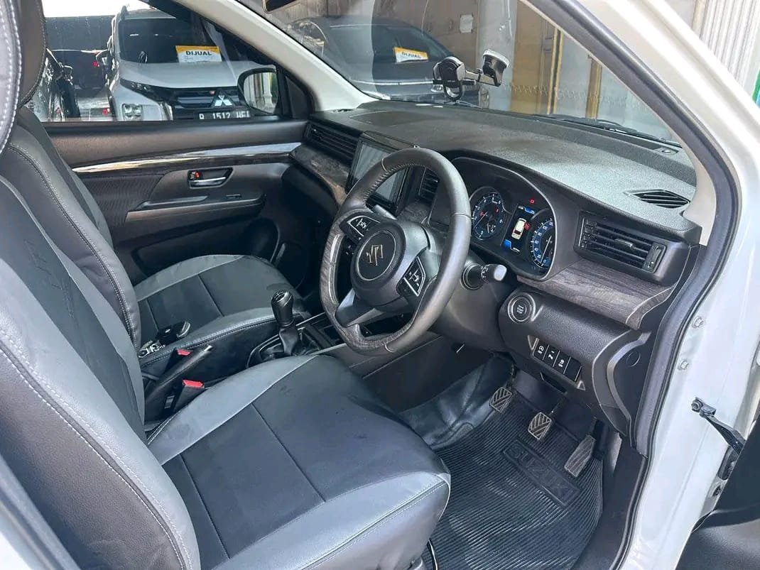 ERTIGA HYBRID MT 2024