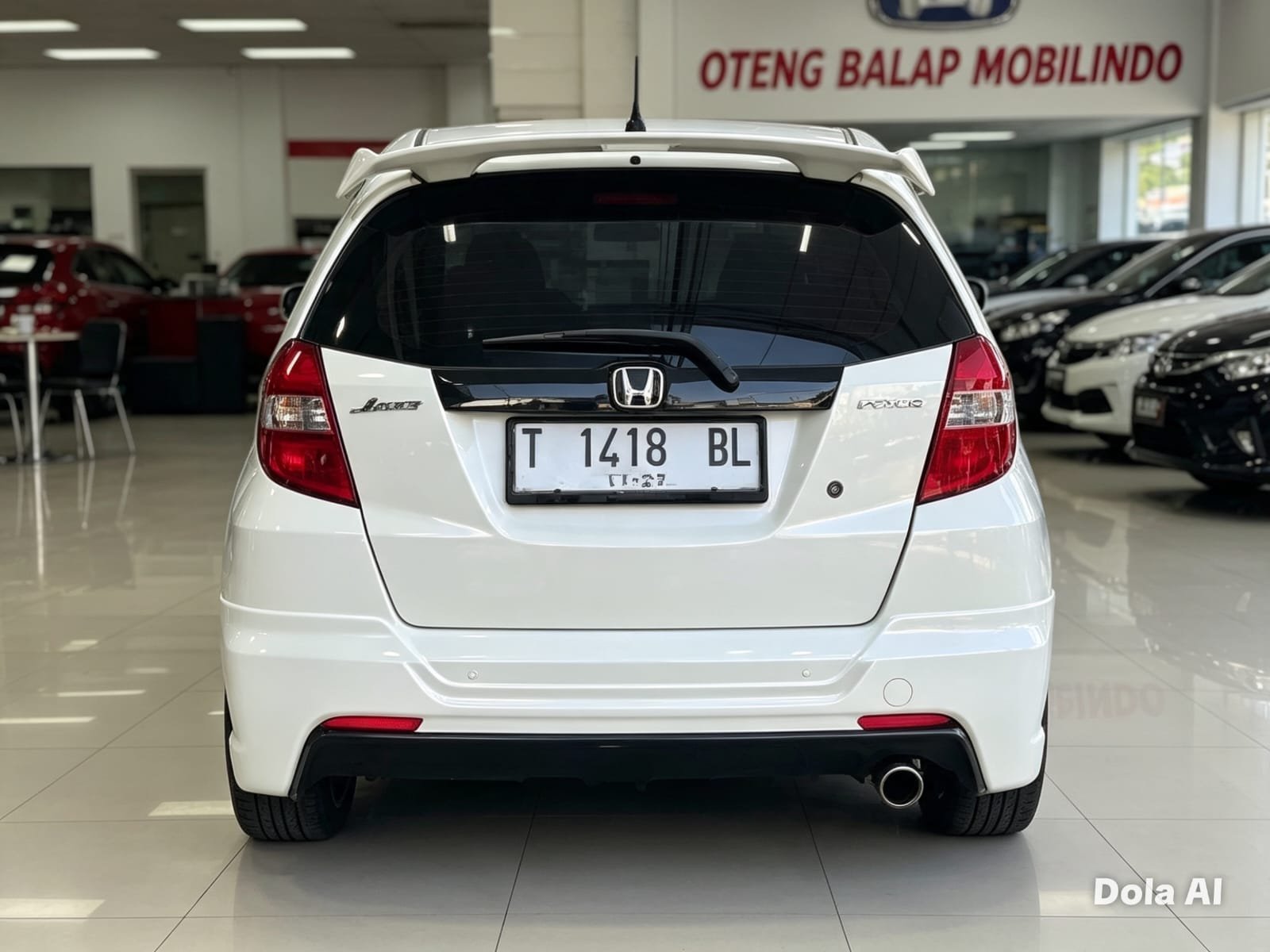 JAZZ 1.5 S MT 2012