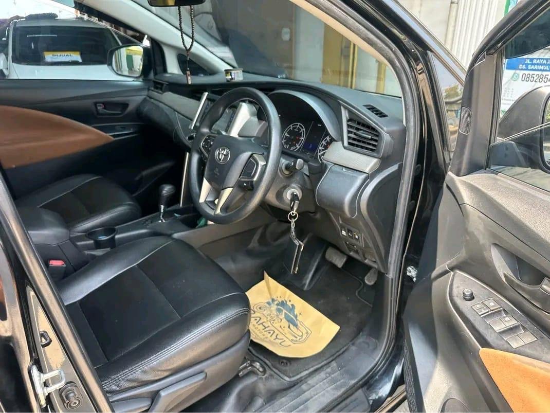 INNOVA REBORN 2.4 G AT DIESEL 2019