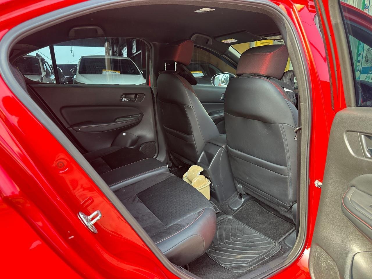CITY HEAD BACK 1.5 RS CVT 2021
