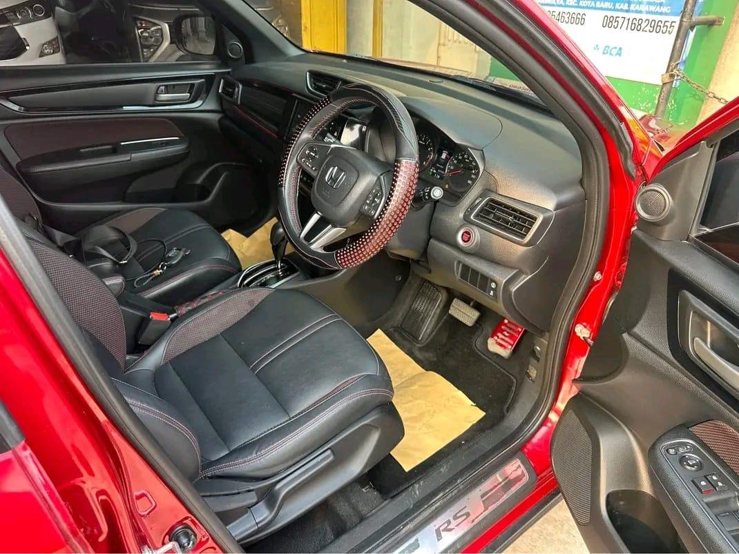 WR-V 1.5 RS CVT Z 2024